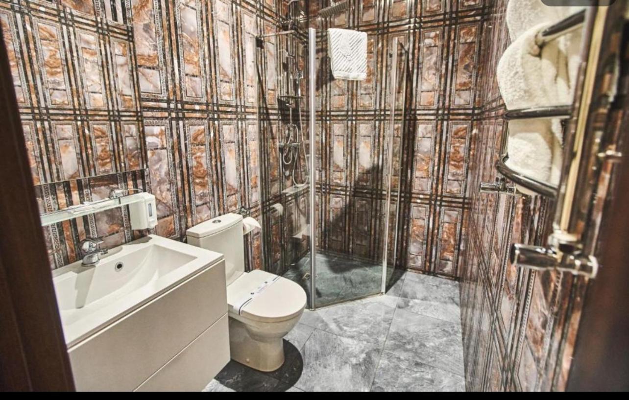 Hotel ангел на великій кільцевій *